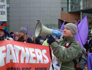 митинг британской отцовской правозащитной организации FATHER4JUSTICE
